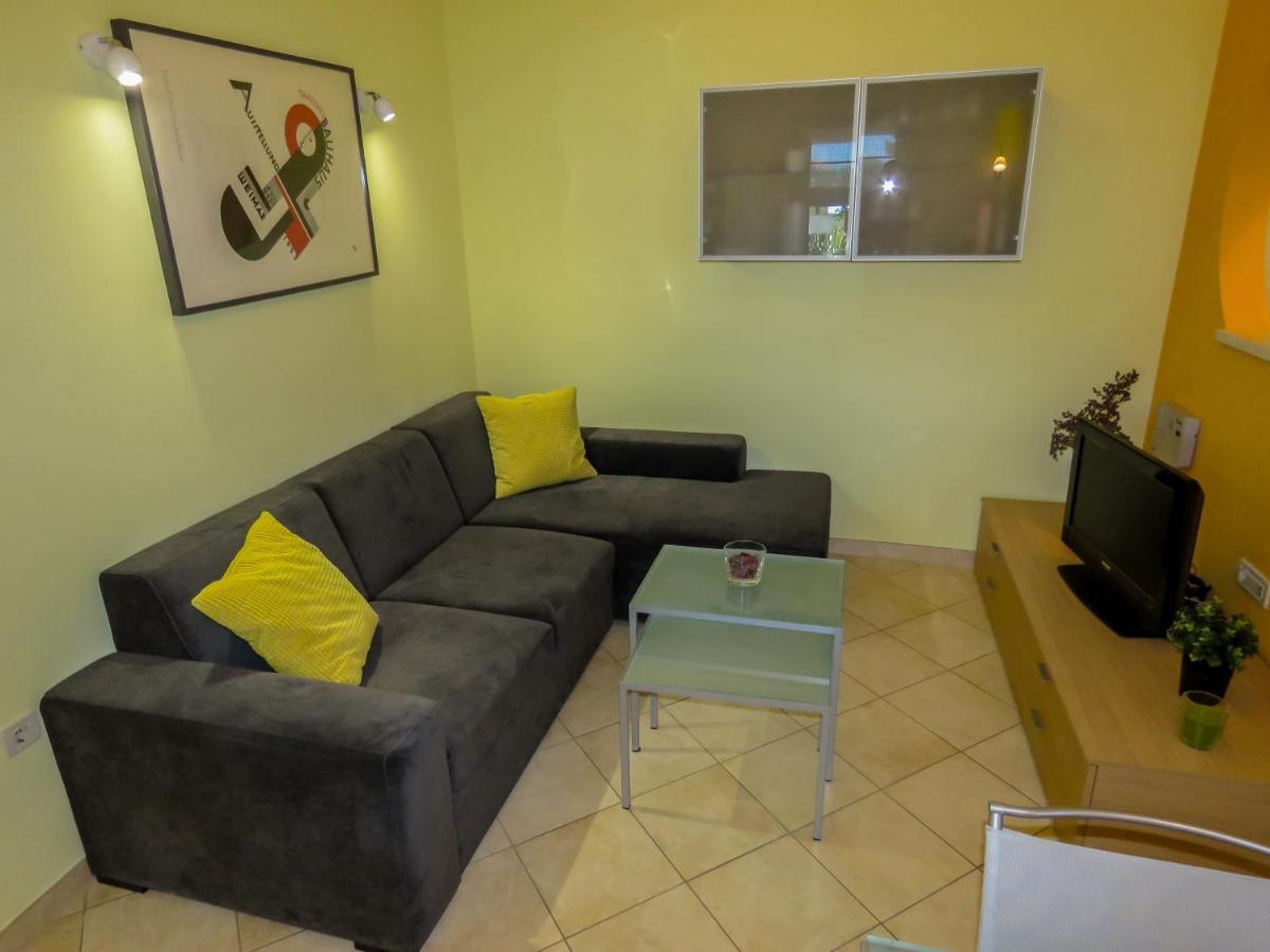 Apartment Palmic Lovran Buitenkant foto